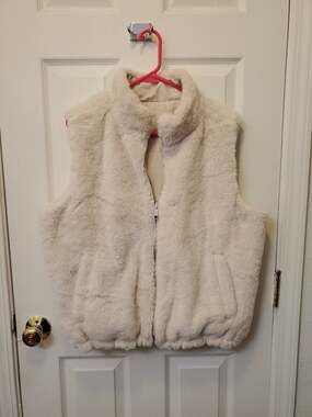 Urban Republic Reversible Faux Fur and Quilted Zip-Up Vest